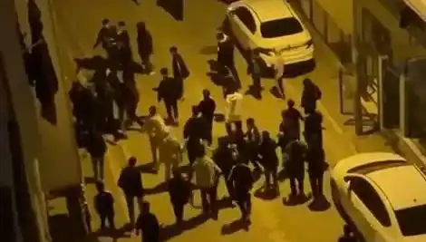 Esenyurt’ta Sopalı Çatışma: Gençler Arasında Büyüyen Mahalle Kavgası