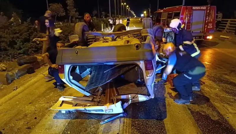Kavşakta Feci Kaza: 7 Yaralı, İki Kişi Ağır Yaralanmış