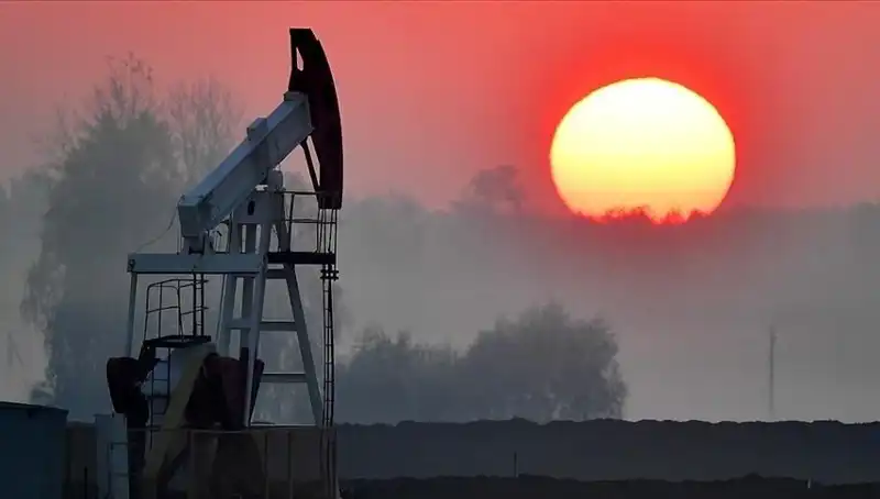 ABD'de Petrol Sondaj Kulesi Sayısı Tarihinin En Düşük Seviyesine İndi