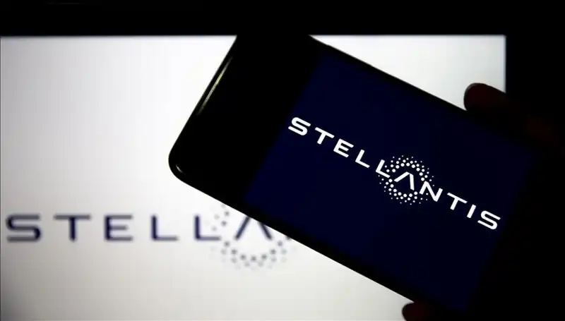 Stellantis Krizi: Fabrika Kapatmaları ve Gelecek Tehdidi