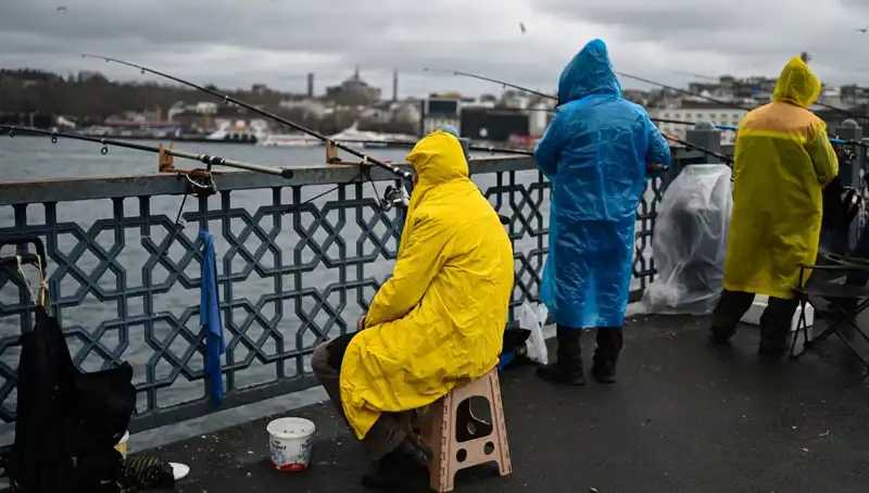 Meteoroloji’den Çarpıcı Uyarı: Poyraz Rüzgarı Üşütecek, Sağanak Yağış Geliyor!