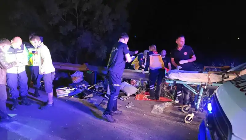 Minibüs Kazasında Şaşırtan Anlar: Savrulmanın Ardındaki Gerçekler