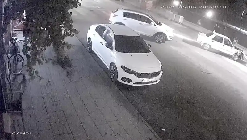 Yaya Geçidine Can Veren Genç, Korkunç Bir Kaza ile Hayatını Kaybetti