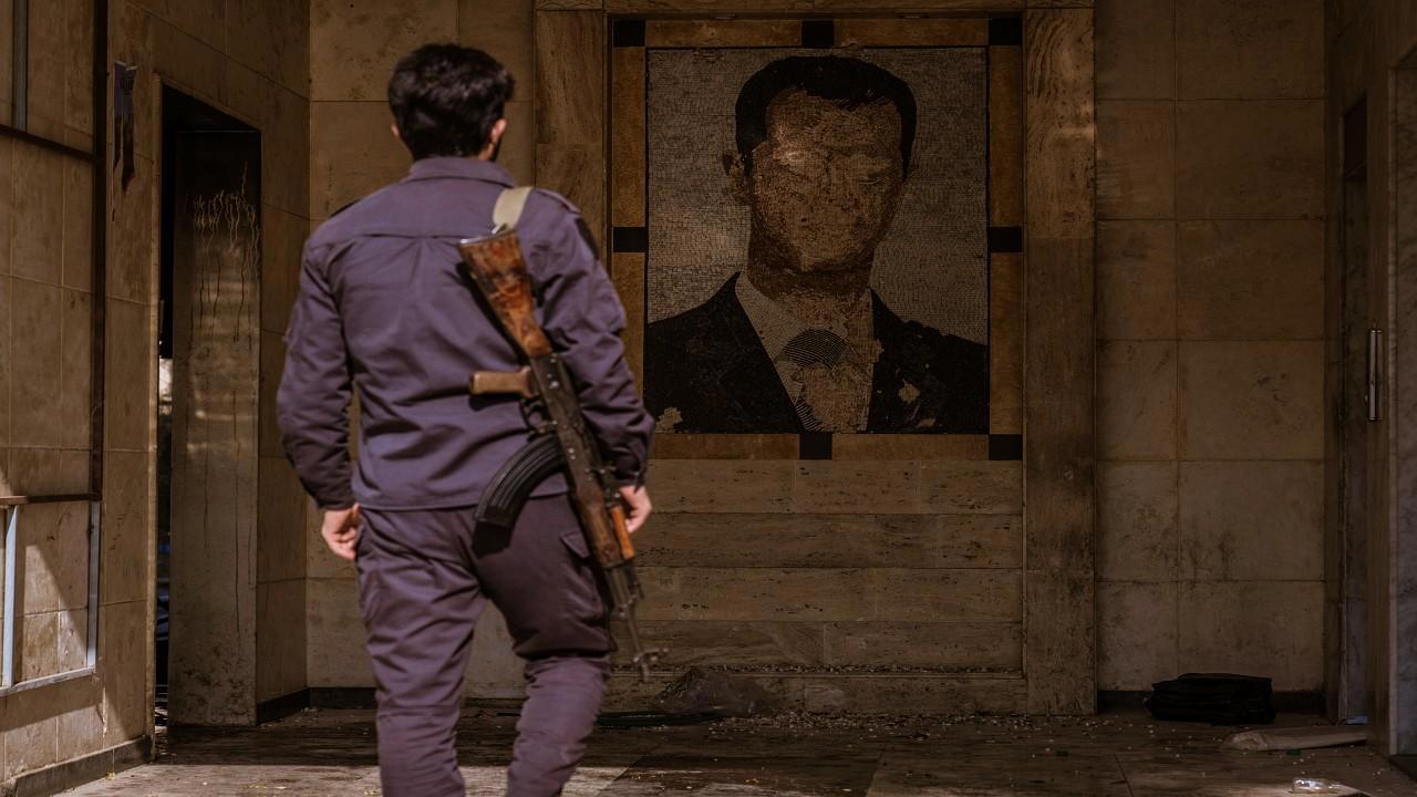 Suriyeli yazar Suriye hakkındaki gerçekleri paylaştı.
